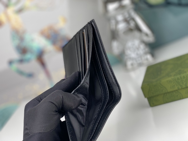 グッチ財布コピー全体デザイン